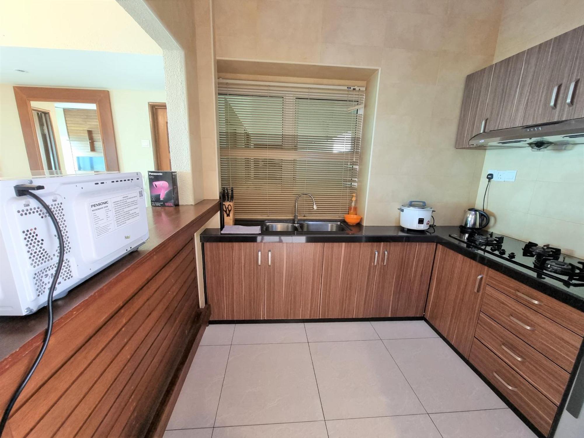 Green Ocean Seaview Apartment Batu Feringgi Exteriör bild