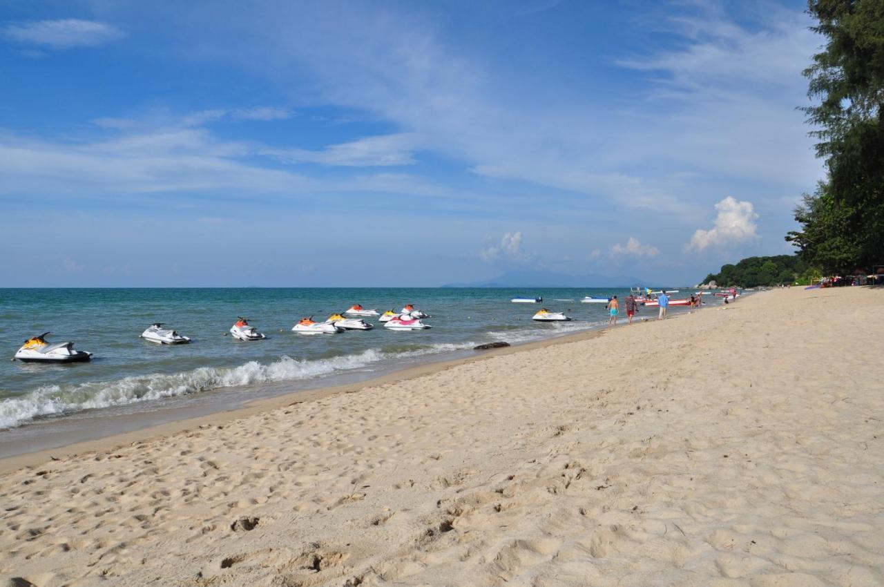 Green Ocean Seaview Apartment Batu Feringgi Exteriör bild